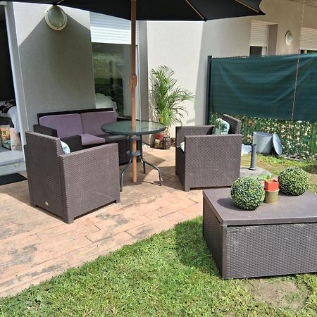 Clos Des Lys Vittel Exteriör bild