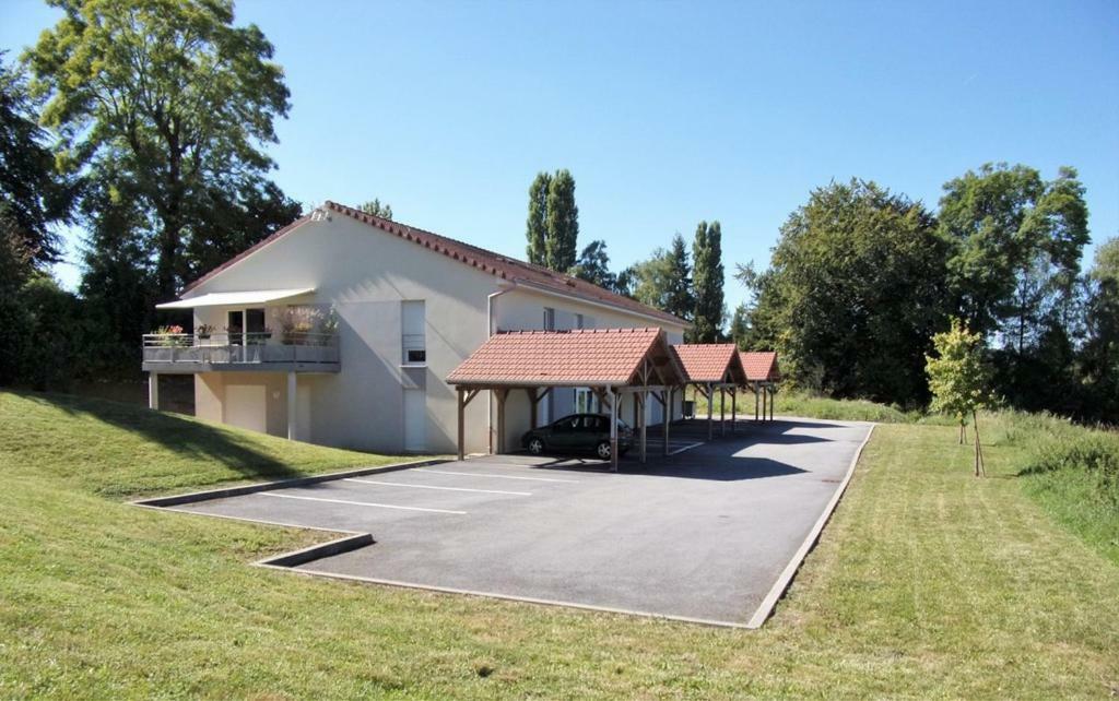 Clos Des Lys Vittel Exteriör bild